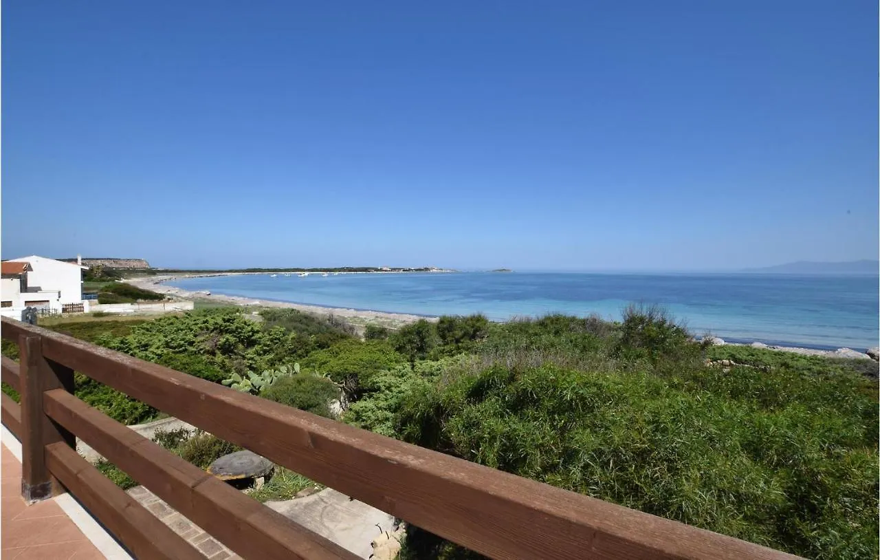 Stunning Apartment In San Vero Milis With Kitchen 0*,  意大利